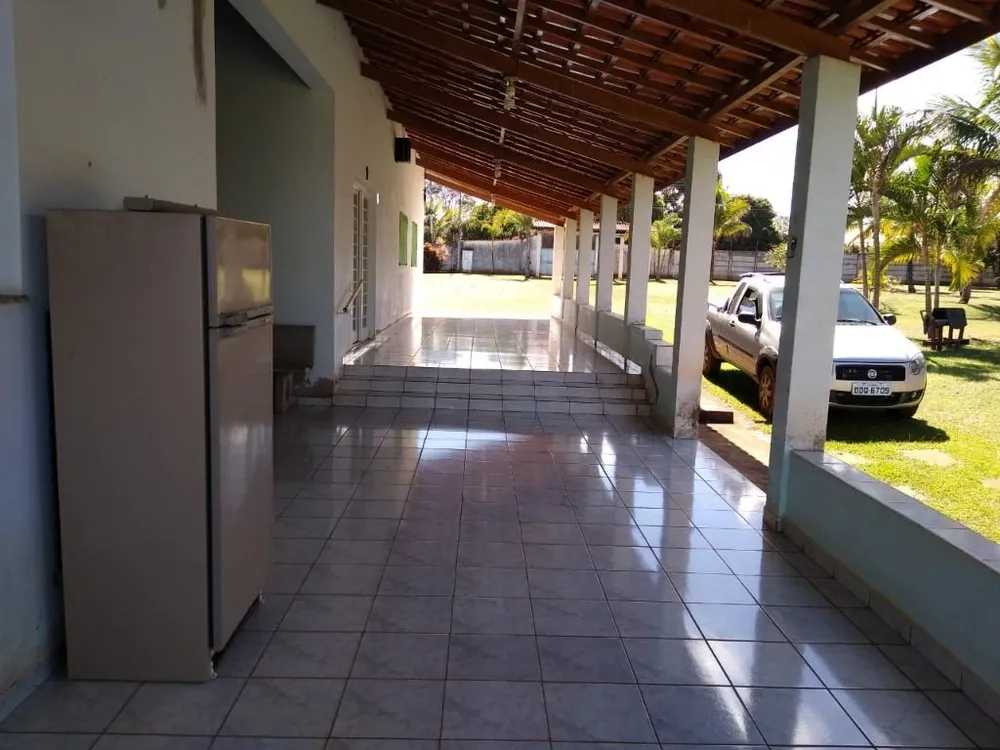Chácara, 3 quartos, 10000 m² - Foto 2
