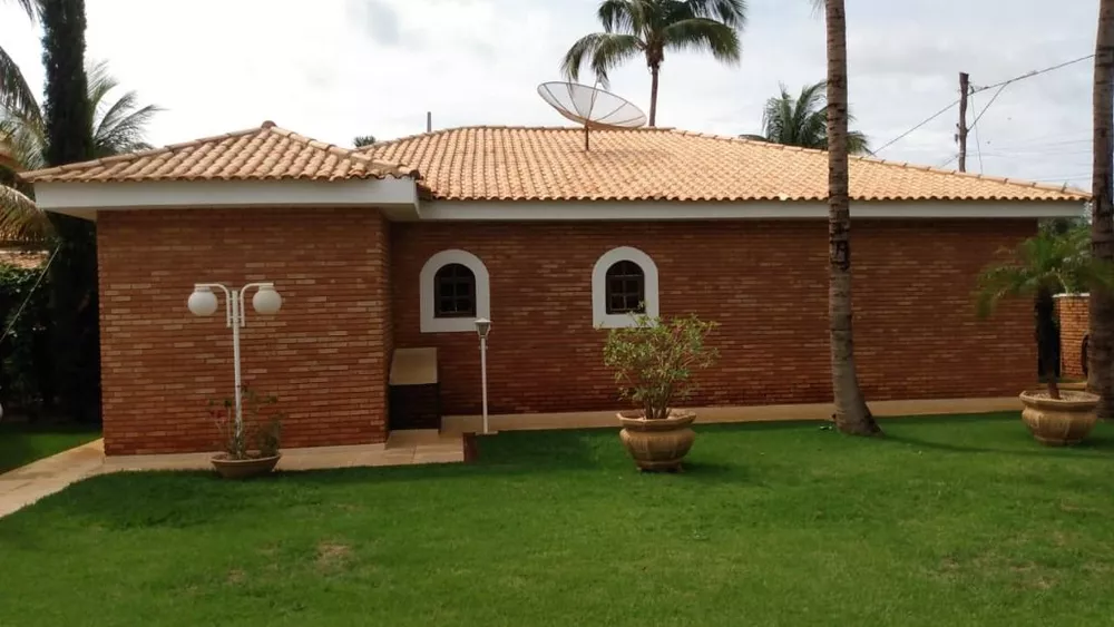 Fazenda à venda com 5 quartos, 560m² - Foto 27