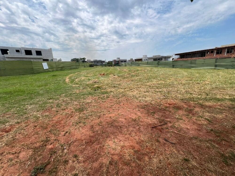 Loteamento e Condomínio, 829 m² - Foto 1