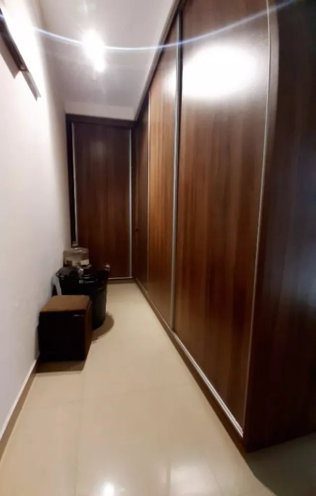 Casa de Condomínio à venda com 4 quartos, 201m² - Foto 4