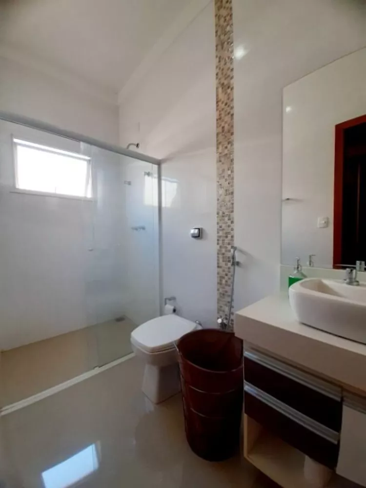 Casa de Condomínio à venda com 4 quartos, 201m² - Foto 14