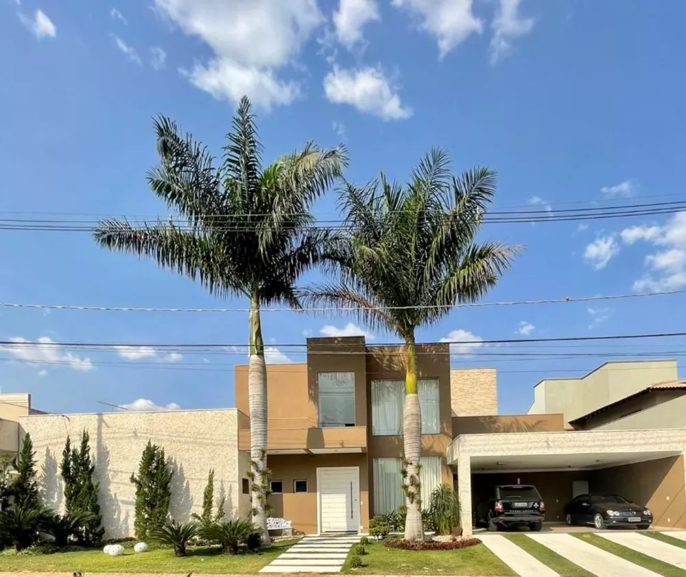 Casa de Condomínio à venda e aluguel com 5 quartos, 700m² - Foto 1