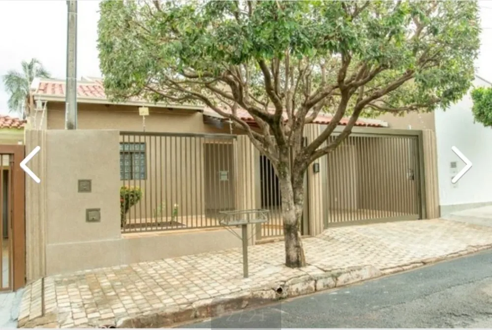 Casa, 3 quartos, 195 m² - Foto 1