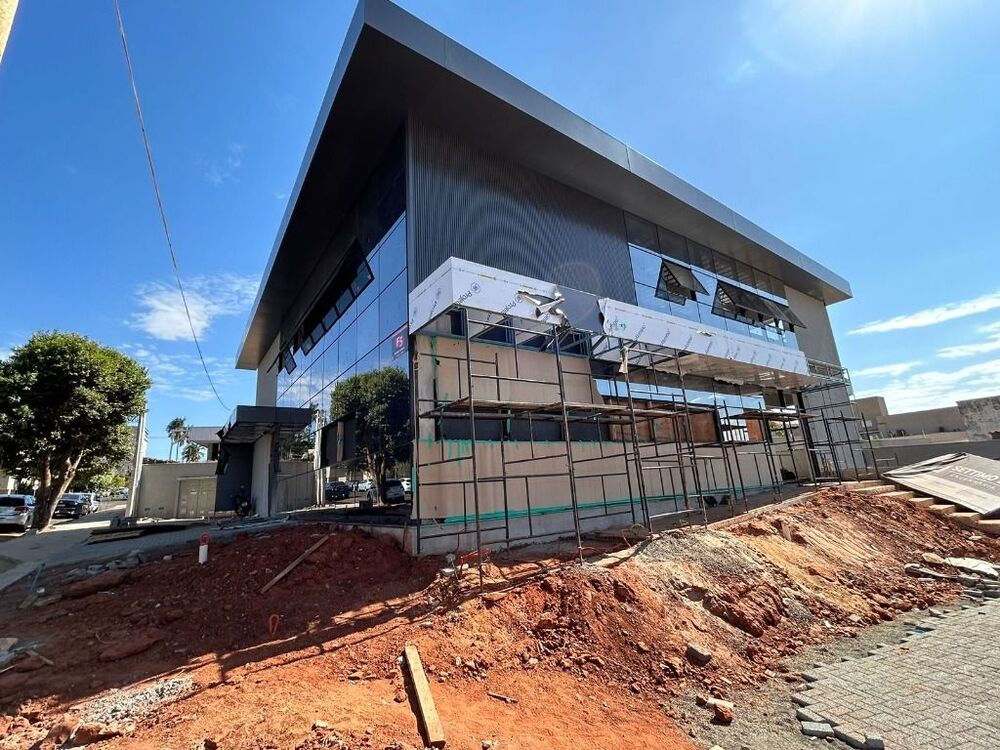 Loja-Salão para alugar, 764m² - Foto 1