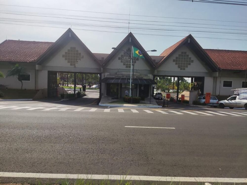 Loteamento e Condomínio, 360 m² - Foto 1