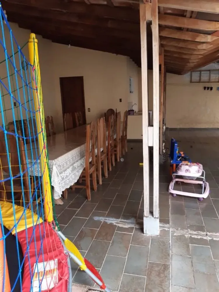 Casa, 3 quartos, 240 m² - Foto 4