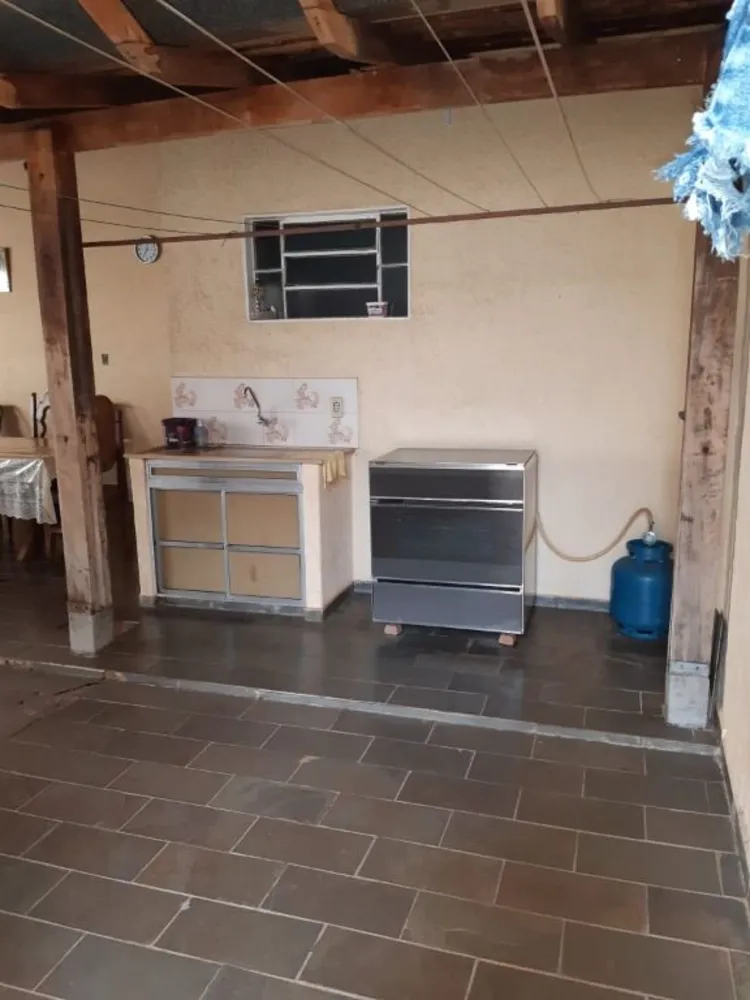 Casa, 3 quartos, 240 m² - Foto 2