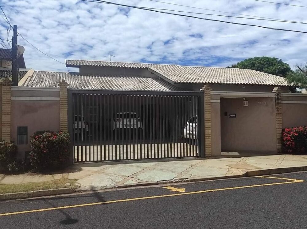 Casa, 3 quartos, 540 m² - Foto 1