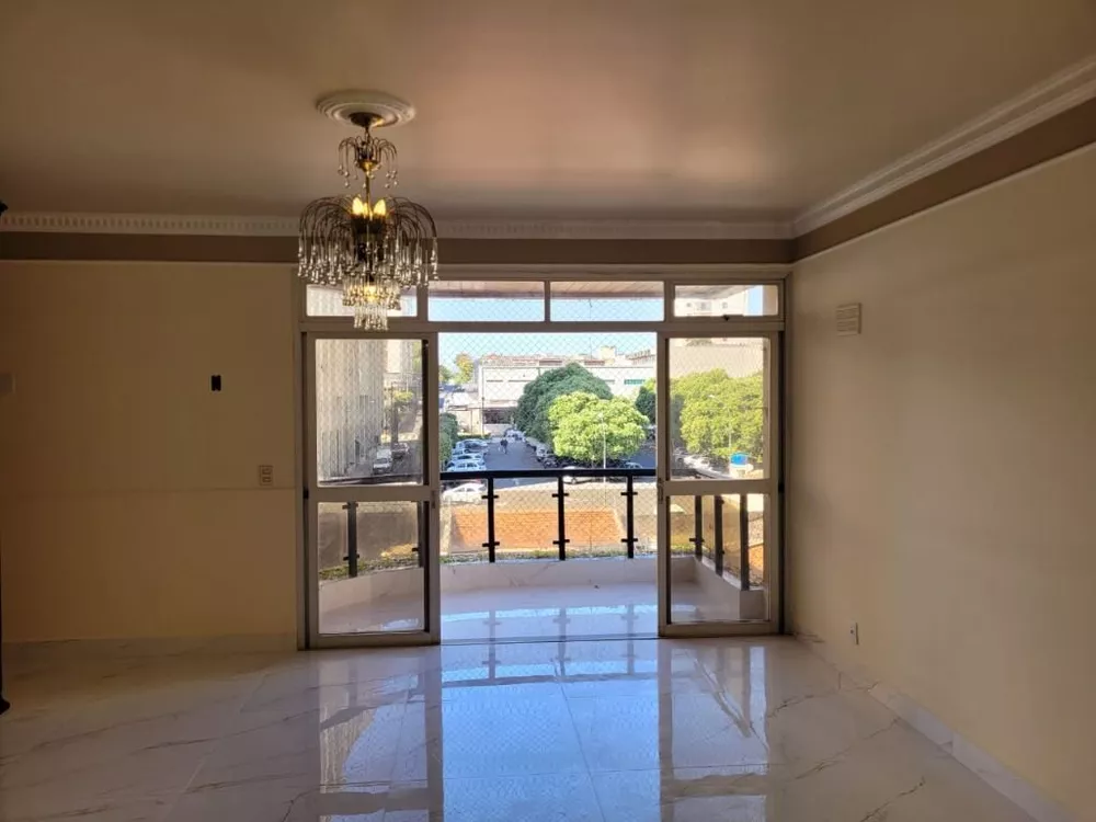 Apartamento, 3 quartos, 190 m² - Foto 4