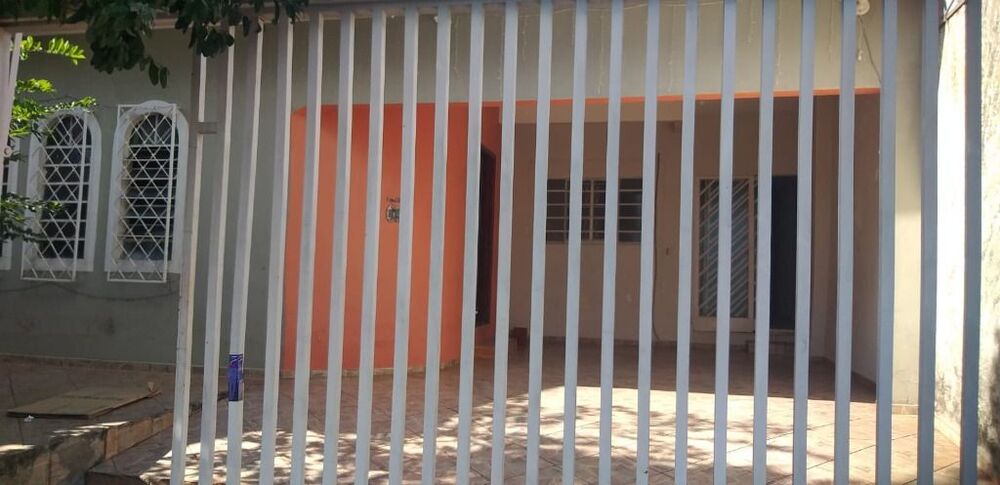 Casa, 3 quartos, 180 m² - Foto 1