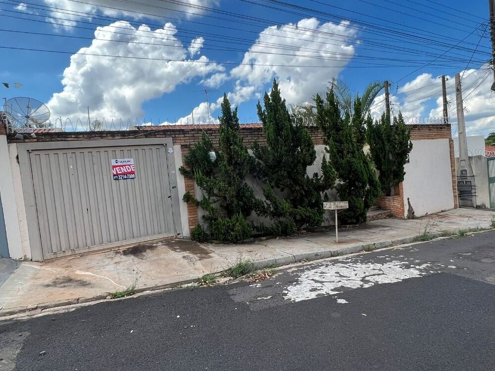 Casa, 3 quartos, 162 m² - Foto 1