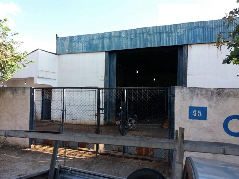 Loja-Salão, 800 m² - Foto 1