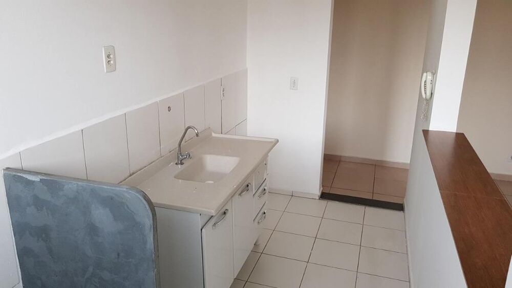 Apartamento à venda com 2 quartos, 45m² - Foto 4