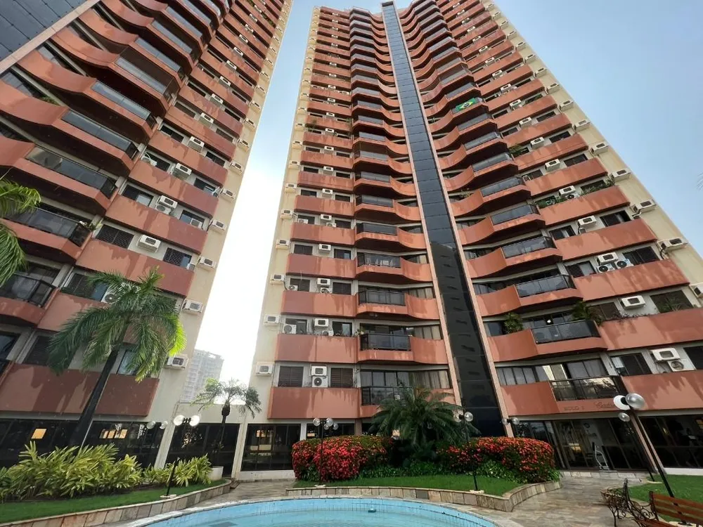Apartamento, 3 quartos, 256 m² - Foto 1
