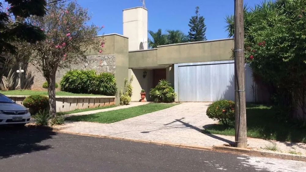 Casa, 4 quartos, 600 m² - Foto 1