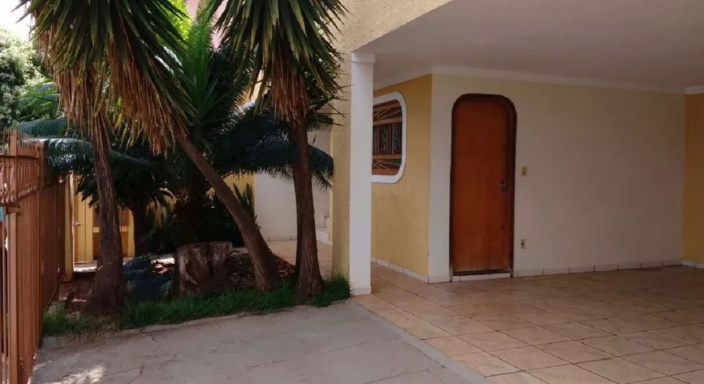 Casa, 3 quartos, 297 m² - Foto 1