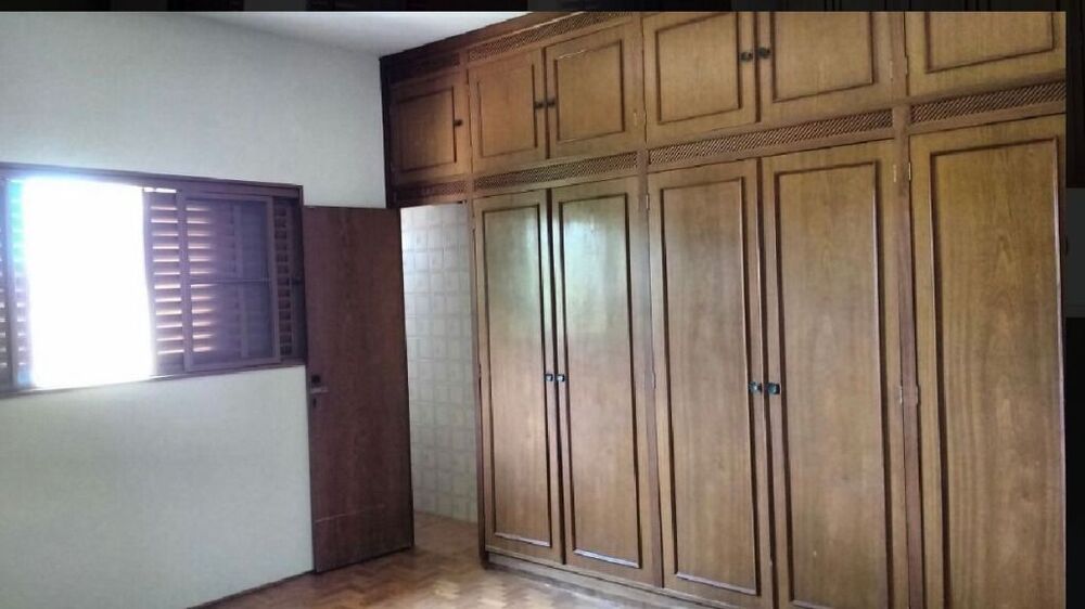 Casa, 3 quartos, 297 m² - Foto 4