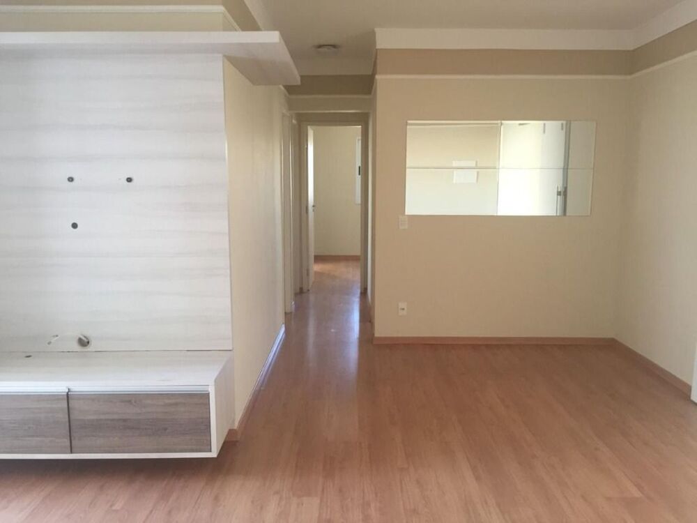 Apartamento à venda com 3 quartos, 85m² - Foto 3