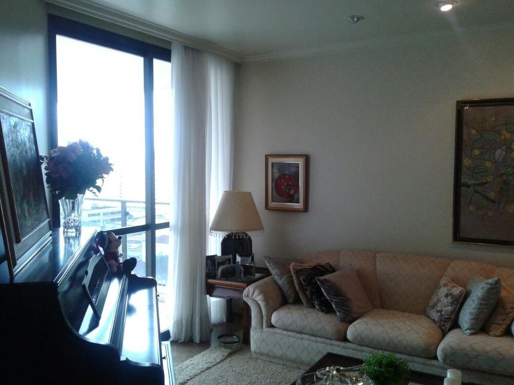 Apartamento, 3 quartos, 240 m² - Foto 1