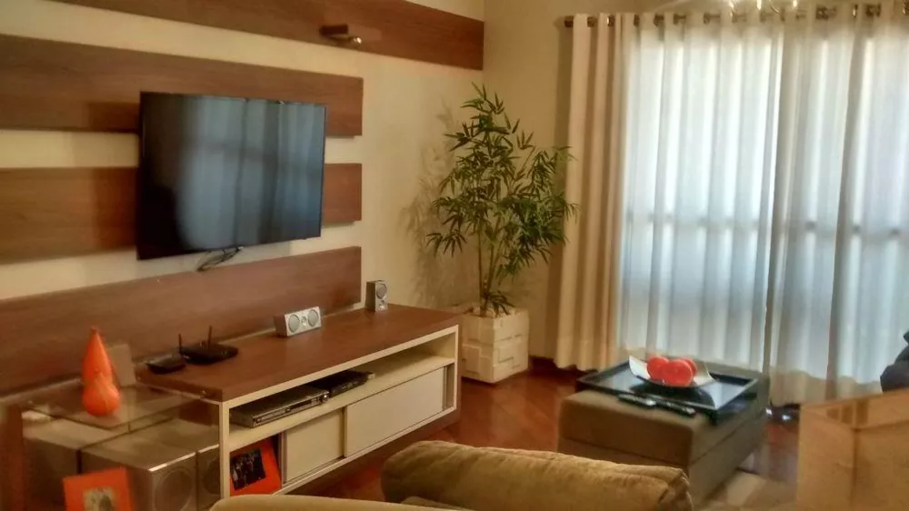 Apartamento à venda com 3 quartos, 147m² - Foto 3