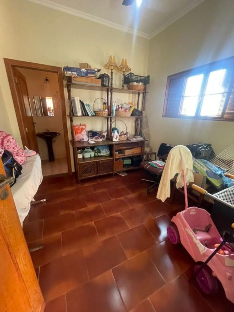 Casa, 3 quartos, 270 m² - Foto 8