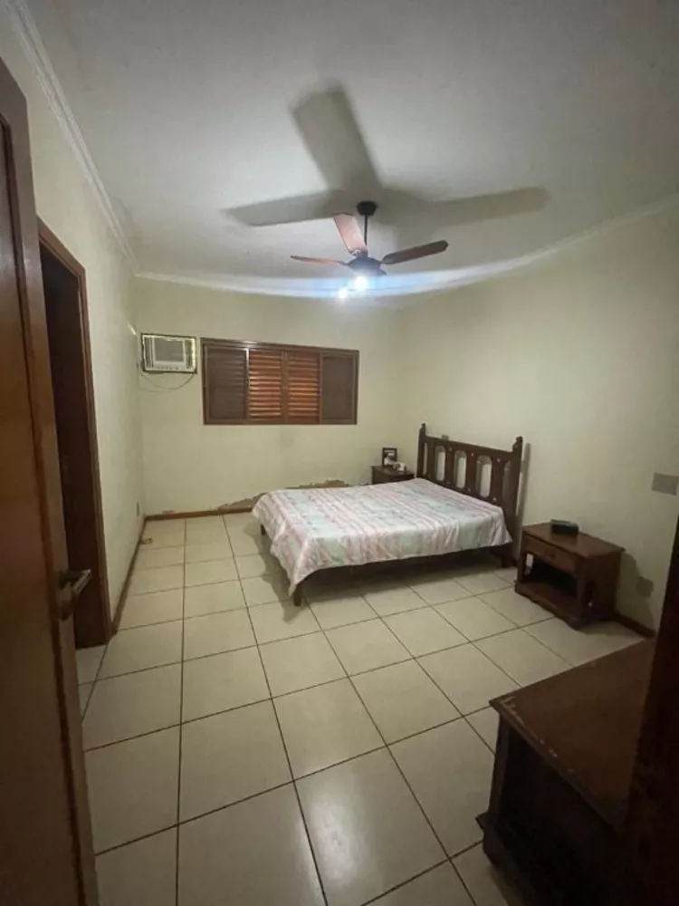 Casa, 3 quartos, 270 m² - Foto 2