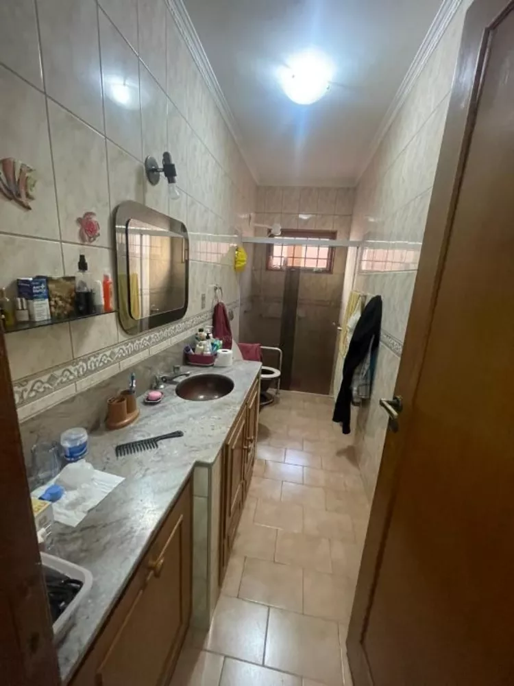 Casa, 3 quartos, 270 m² - Foto 3
