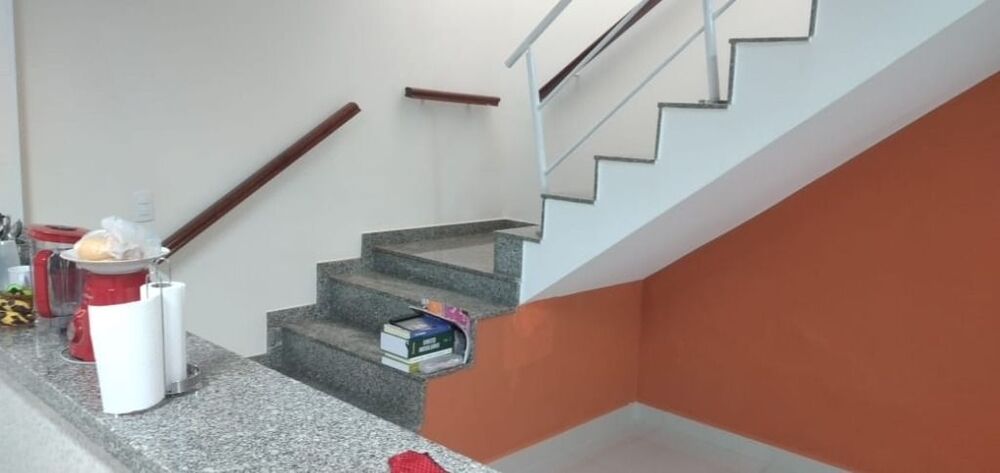 Casa, 6 quartos, 250 m² - Foto 4