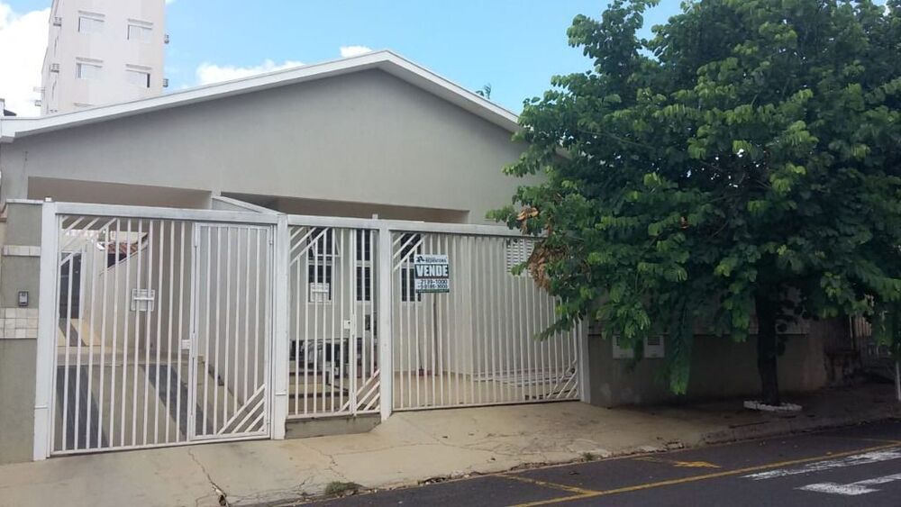 Casa, 6 quartos, 250 m² - Foto 1