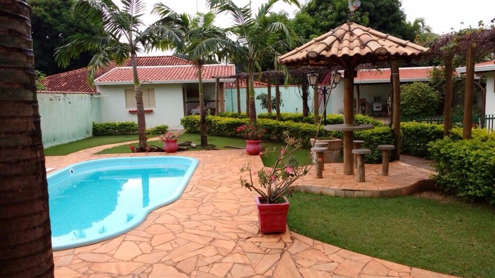 Chácara à venda com 3 quartos, 1000m² - Foto 4