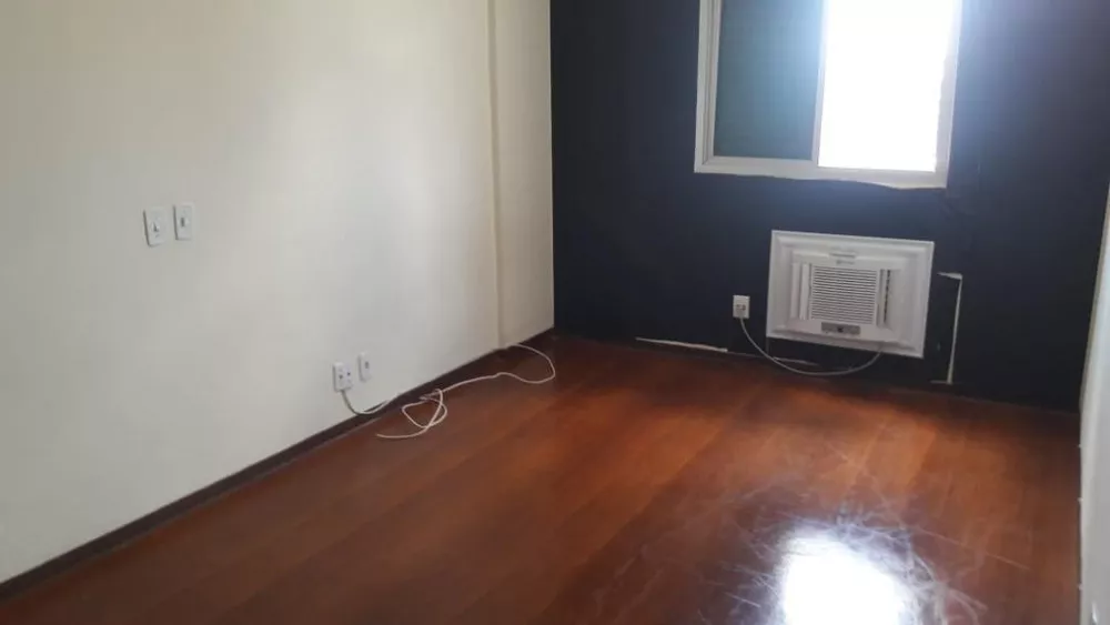 Apartamento, 3 quartos, 100 m² - Foto 2