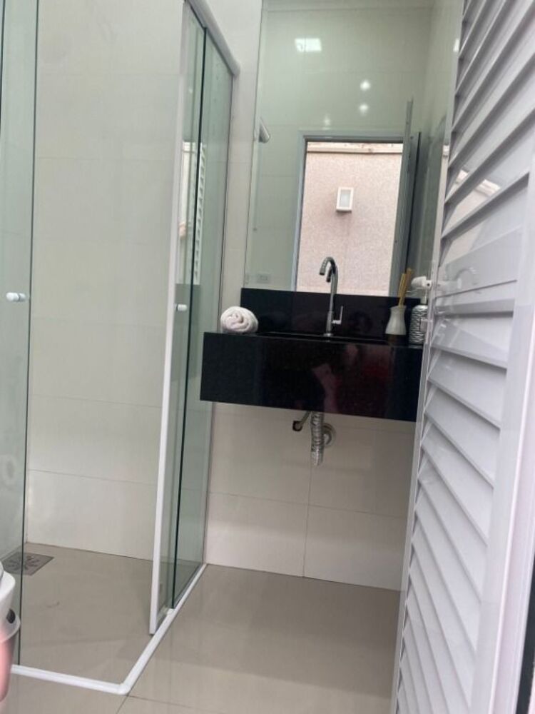 Casa de Condomínio à venda com 3 quartos, 181m² - Foto 2
