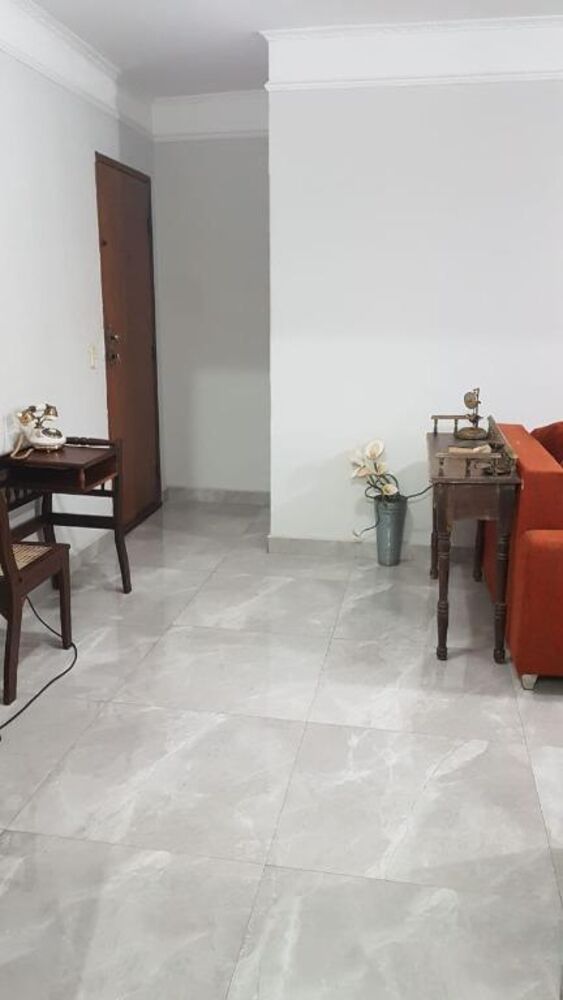 Apartamento à venda com 2 quartos, 80m² - Foto 3
