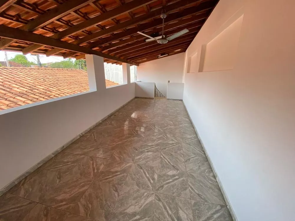 Casa, 3 quartos, 130 m² - Foto 1