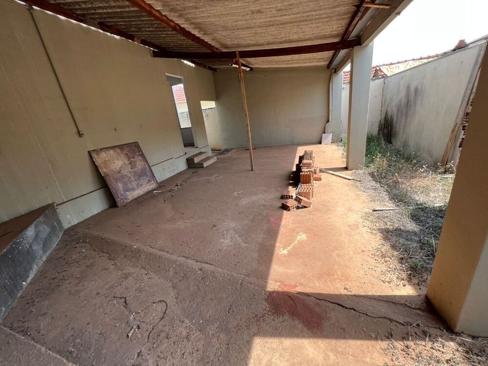 Casa, 3 quartos, 250 m² - Foto 4