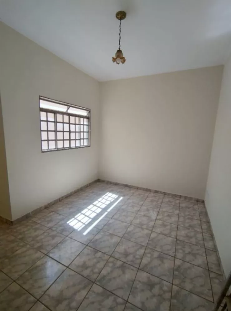 Casa, 3 quartos, 122 m² - Foto 3
