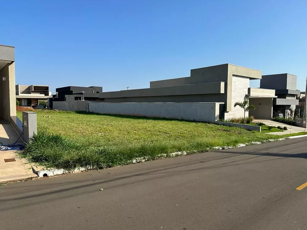 Loteamento e Condomínio, 400 m² - Foto 1