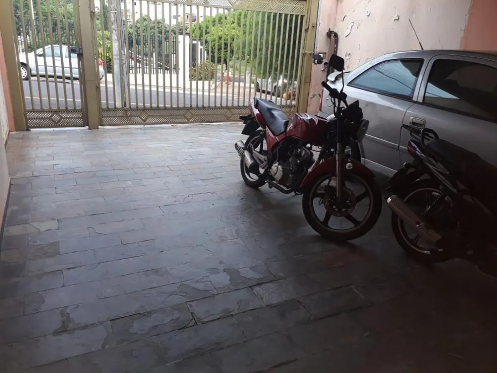 Casa, 3 quartos, 230 m² - Foto 1