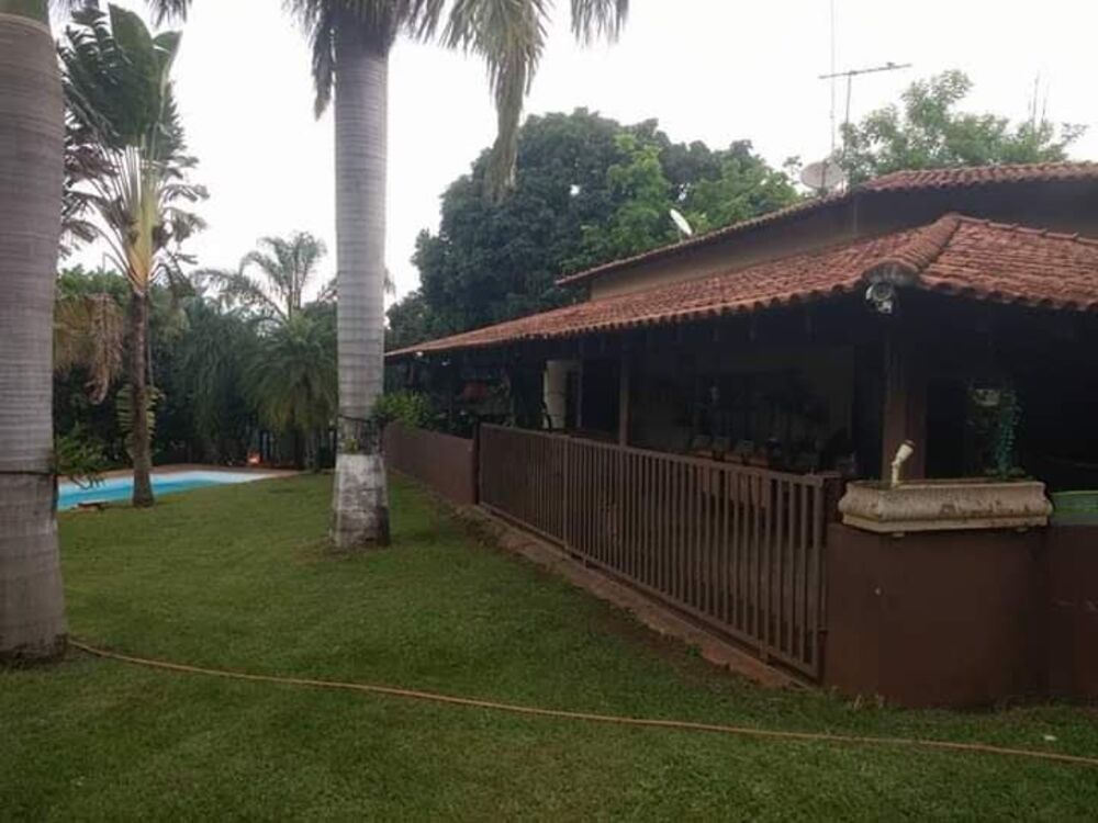 Chácara à venda com 3 quartos, 2900m² - Foto 1