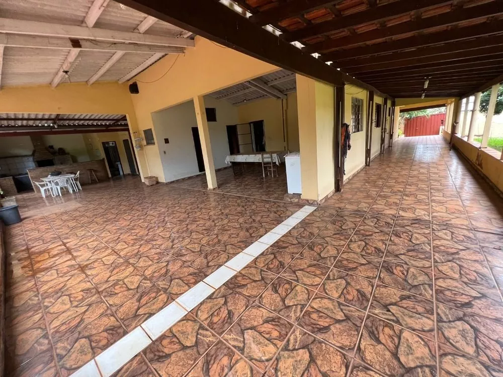 Casa para alugar com 3 quartos, 400m² - Foto 9