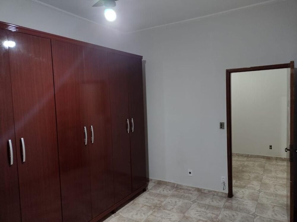 Casa, 3 quartos, 225 m² - Foto 10