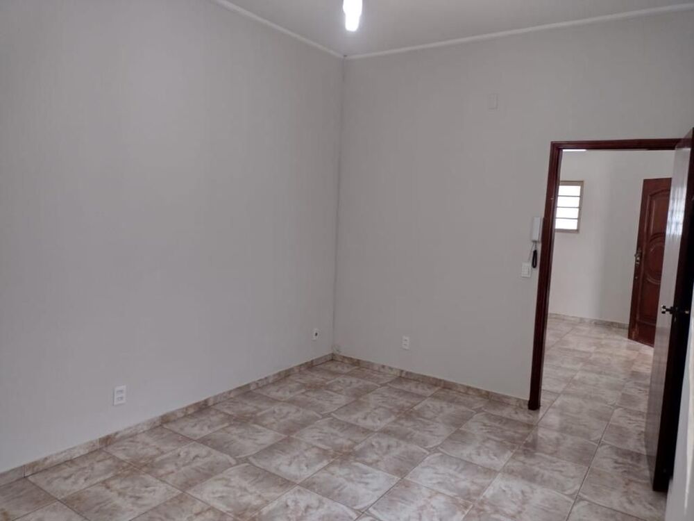 Casa, 3 quartos, 225 m² - Foto 37