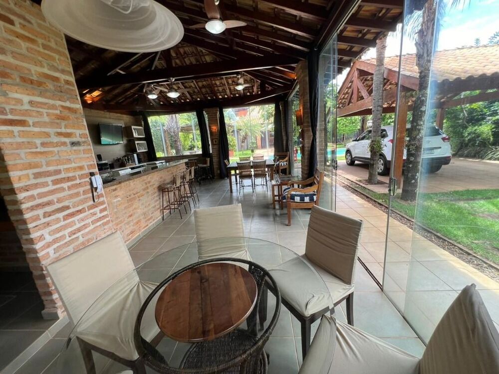 Chácara à venda com 4 quartos, 1000m² - Foto 8