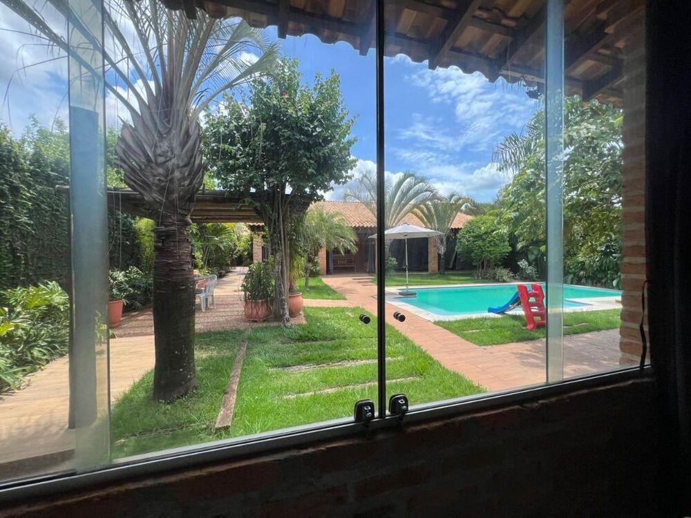 Chácara à venda com 4 quartos, 1000m² - Foto 7