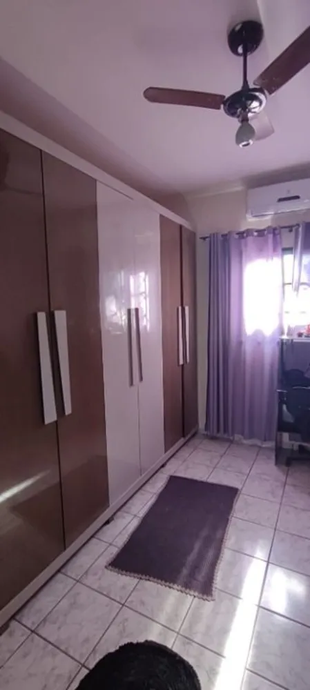 Casa, 3 quartos, 200 m² - Foto 2