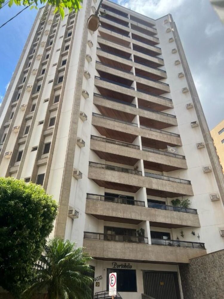 Apartamento à venda com 3 quartos, 184m² - Foto 1