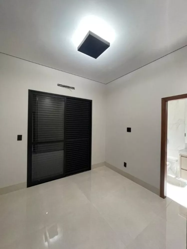 Casa de Condomínio à venda com 3 quartos, 223m² - Foto 7