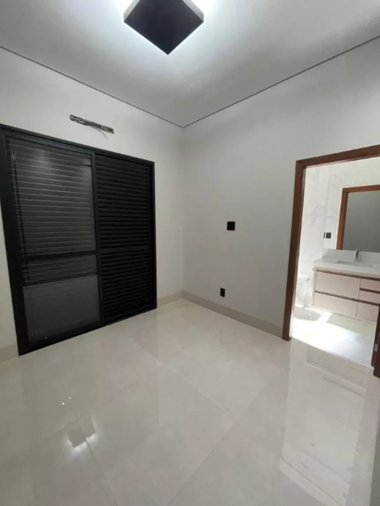 Casa de Condomínio à venda com 3 quartos, 223m² - Foto 6