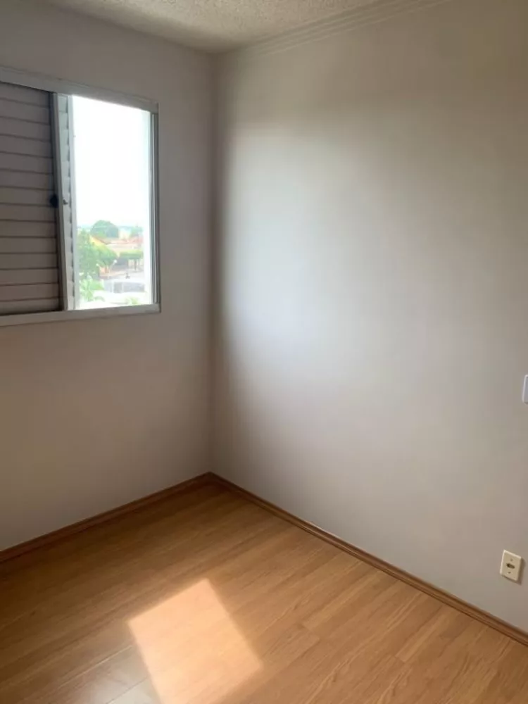 Apartamento à venda com 2 quartos, 45m² - Foto 2