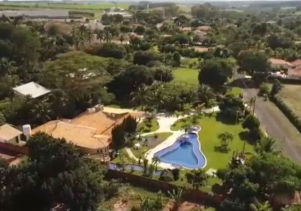 Sítio à venda com 3 quartos, 2300m² - Foto 20